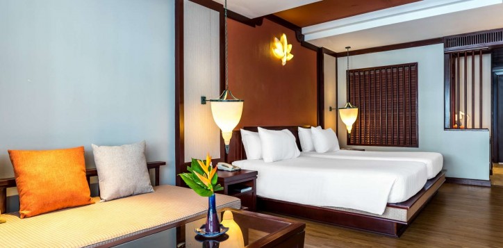 deluxe-beachside-room-twn1-2