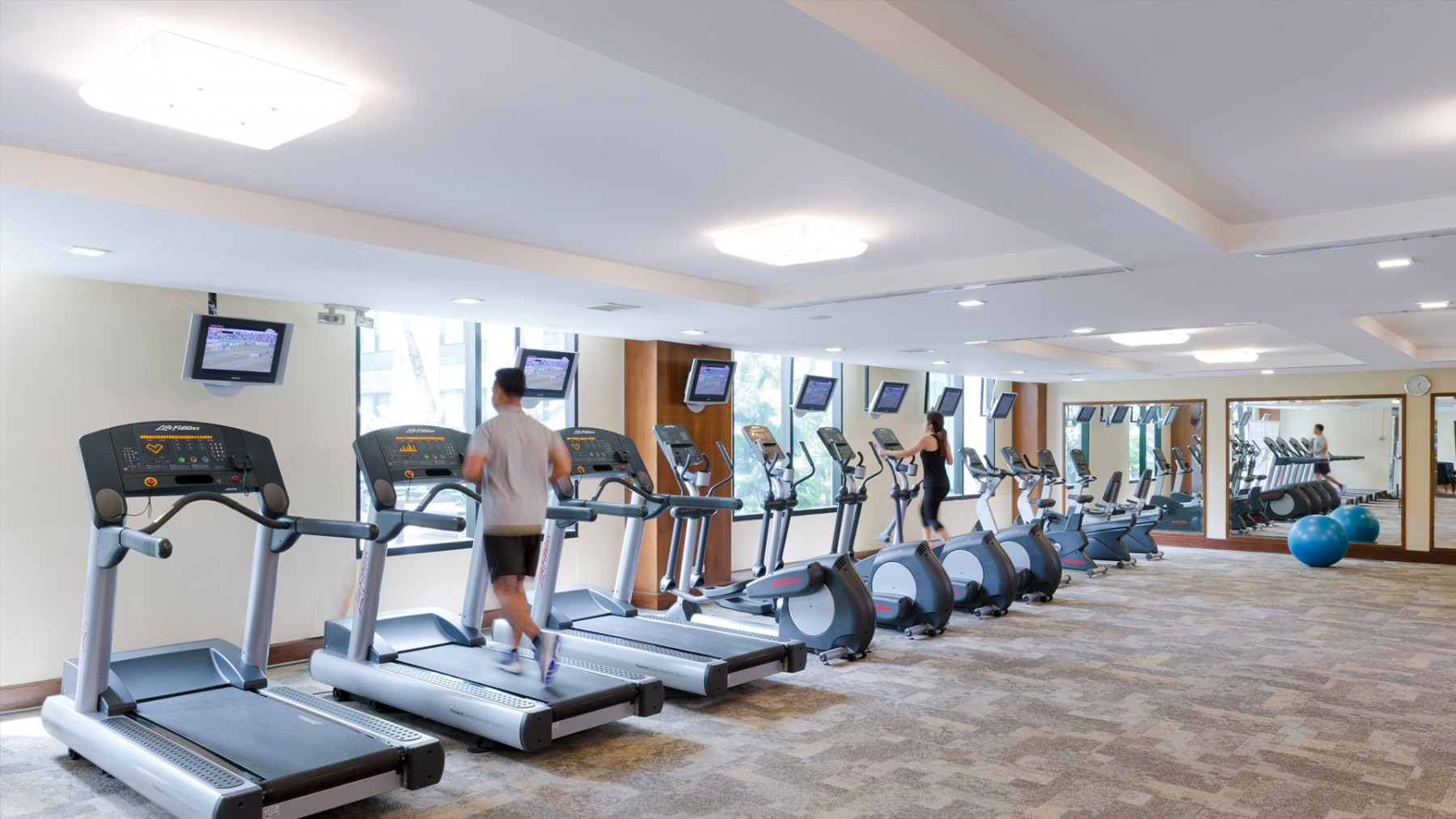 Fitness One Day Novotel Bangkok Suvarnabhumi Airport