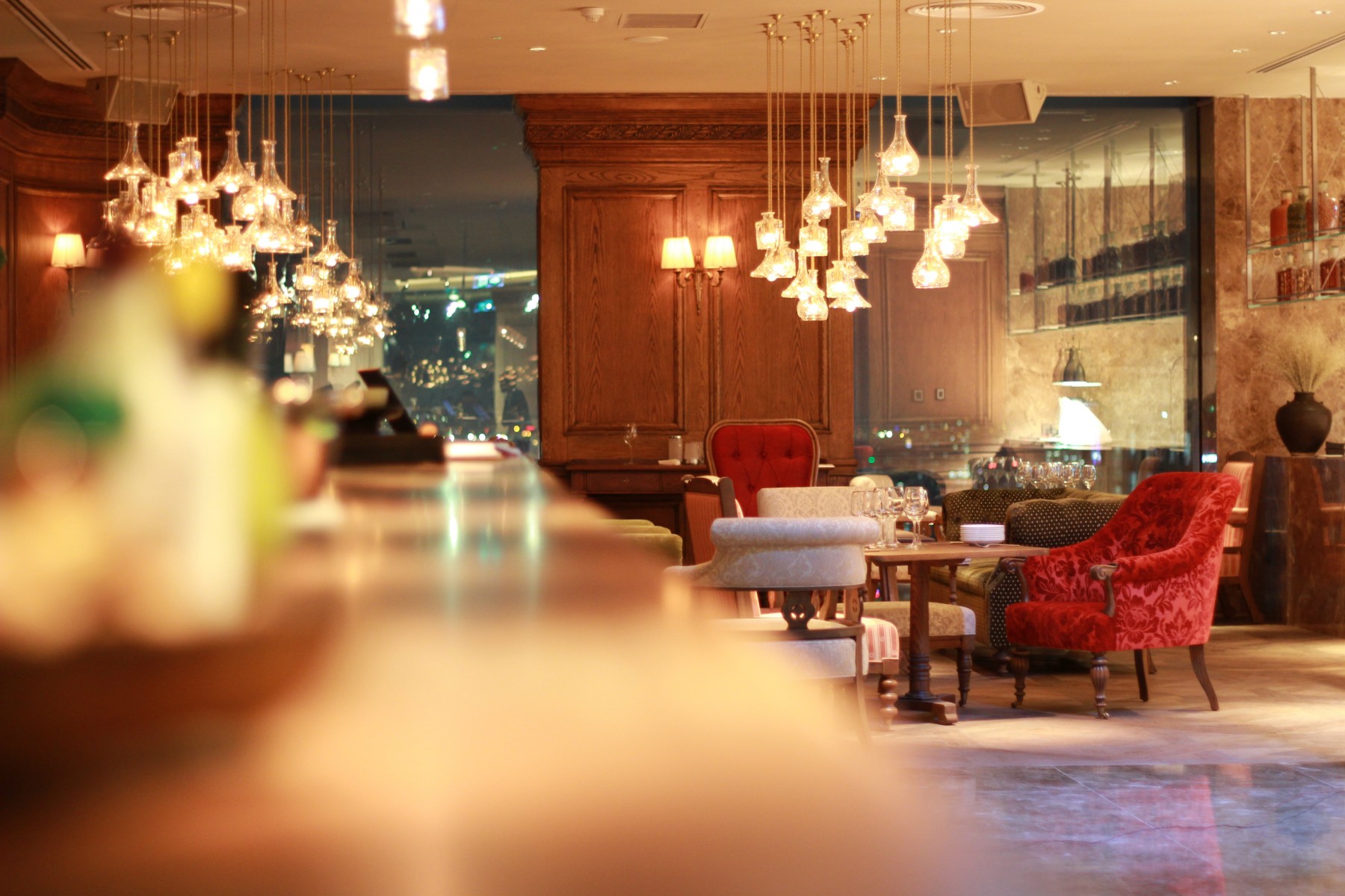 Restaurants & Bars - Hôtel des Arts Saigon, MGallery Collection