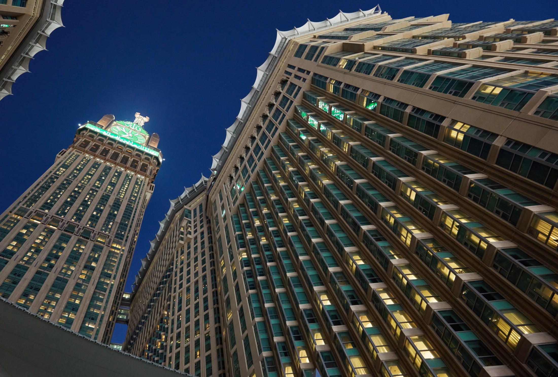 pull zamzam hotel makkah