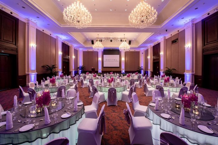 one-of-the-largest-ballroom-in-siem-reap