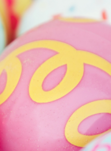 easter-egg-hunt-and-poolside-lunch