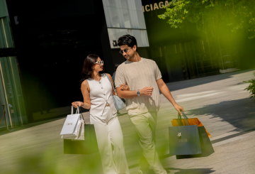 hotel near shopping paces