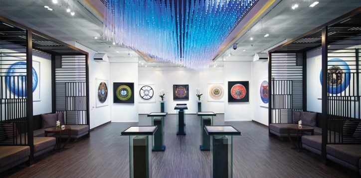 re_gallery-shot-global-view-037