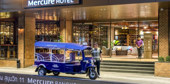 mercure-bangkok-sukhumvit-11-tuk-tuk-service-2