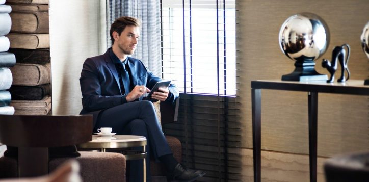 _suk_bus_m_1-shp-cnt-2