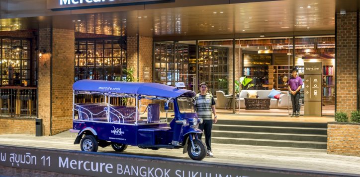 mercure-bangkok-sukhumvit-11-tuk-tuk-service