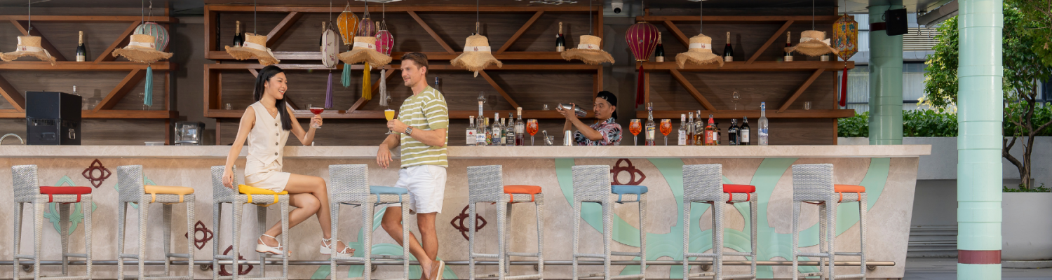the-pool-bar