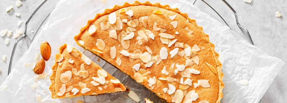 Cake of the month : Bakewell Tart