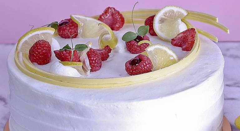 lemon-raspberry-cake
