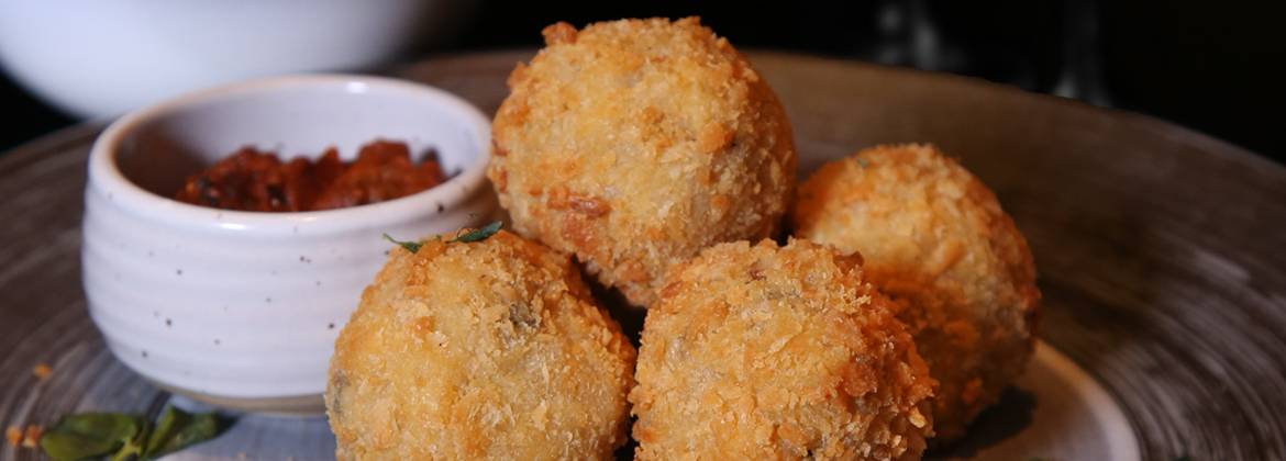 Mushroom Arancini with Tomato Relish