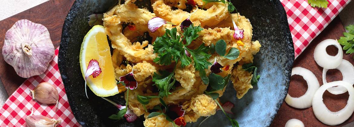 Squid and Bunapi Kaarage with Lemon Chili Mayo