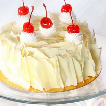 white-forest-cake
