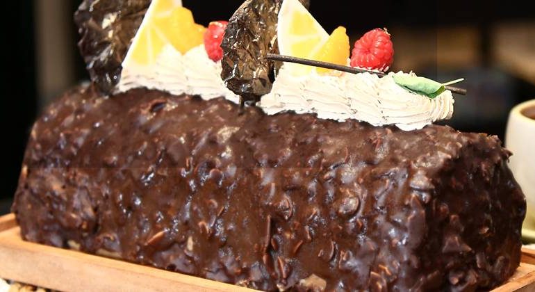 coffee-orange-roulade-cake