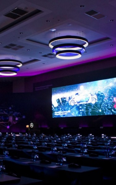 the-annual-mercedes-benz-dealer-conference