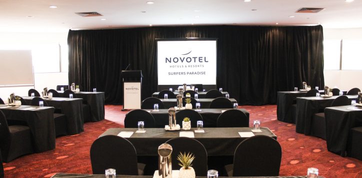 trr-novotelsp-boulevardclassroom-hero