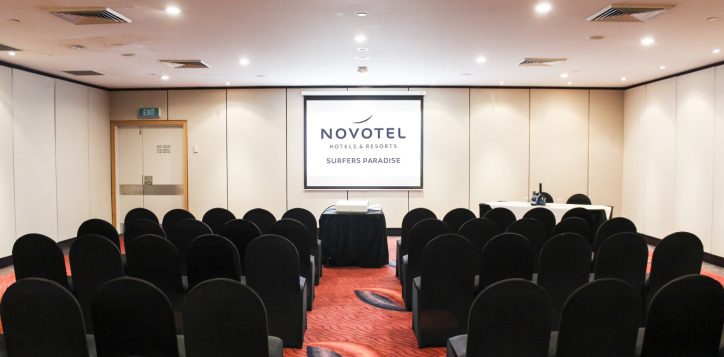 trr-novotelsp-oasistheatre-hero