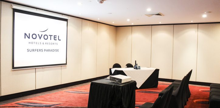 trr-novotelsp-oasistheatre-hero1