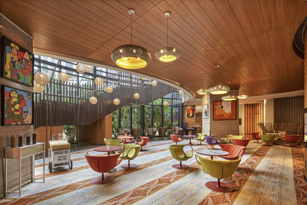 Café Pluck Pullman New Delhi Aerocity 5star hotel