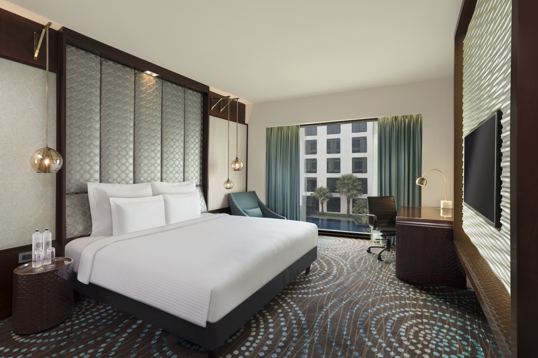 Member Offer – Save 20% as a Guest Star