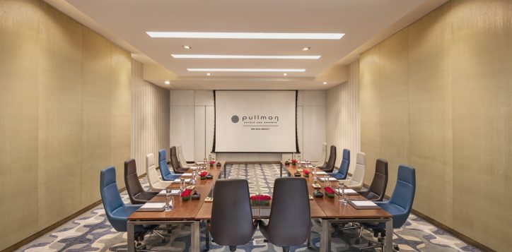comeeting-u-shape-seating