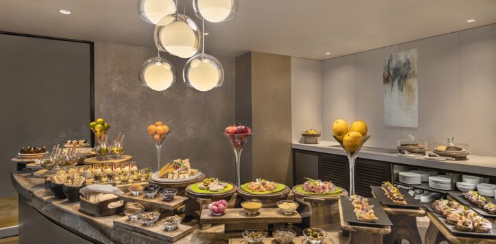 executive-lounge-1_pullman