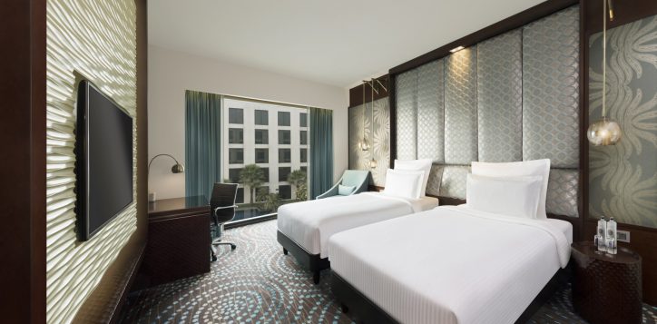 1429-twin-room-pool-view-2