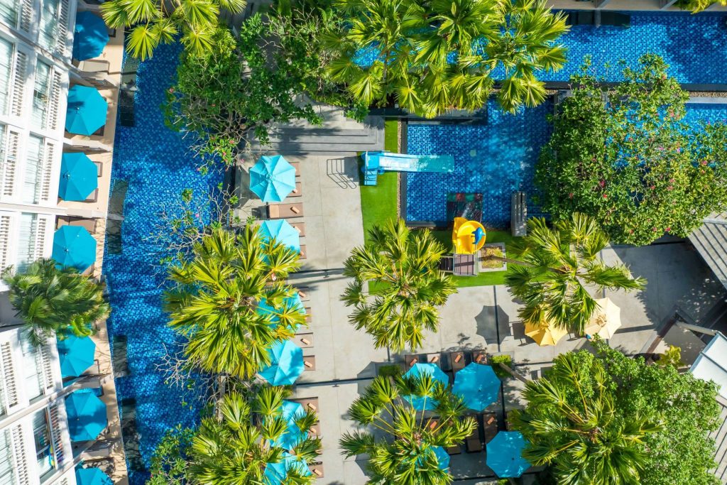 מבט על Grand Mercure Phuket Patong מתוך האתר הרשמי