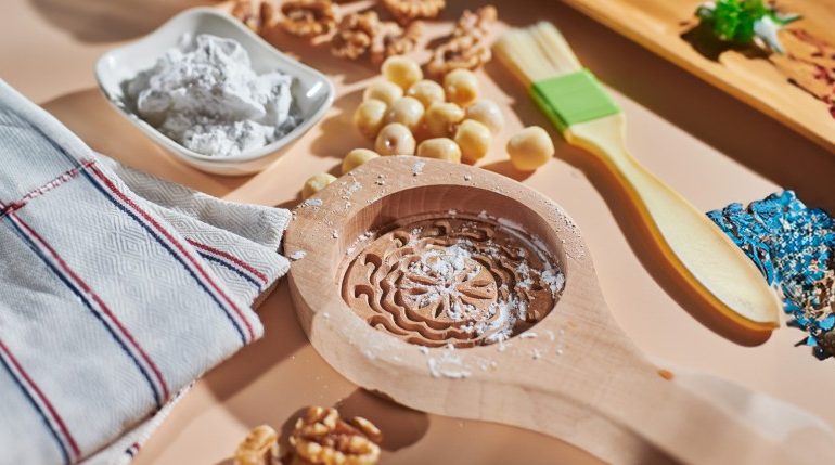 craft-your-own-mooncakes