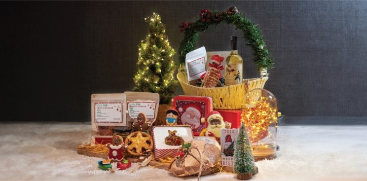 christmas-basket