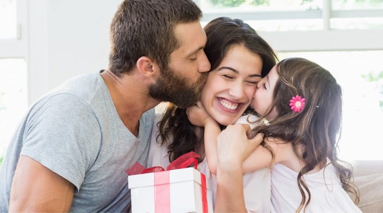 free-meal-on-mothers-day