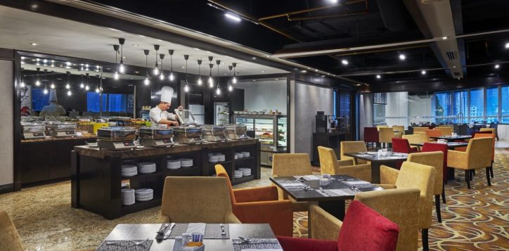 02-pklcc-living-space-buffet-spread
