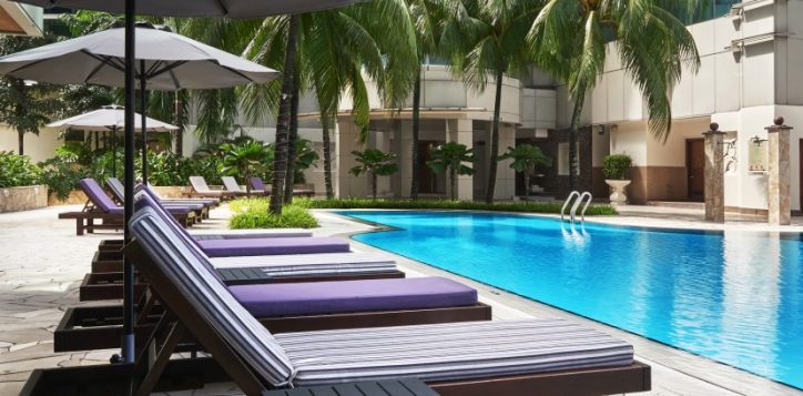 01-pklcc-pool