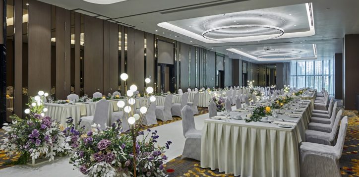 01-pklcc-wedding-pullman-ballroom-overall-setup
