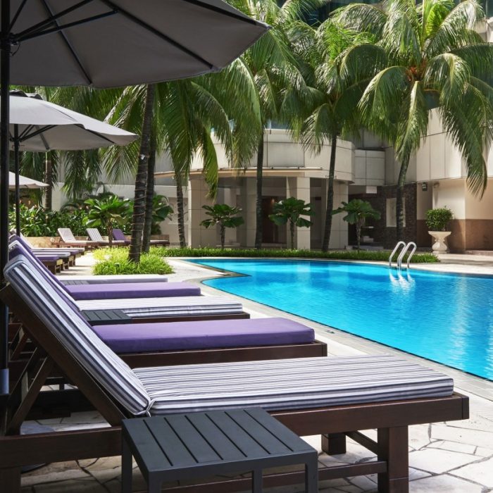 terrace-poolside-bar-grill