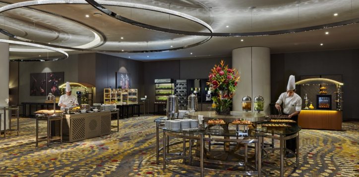 20-centralised-coffee-break-ballroom-foyer