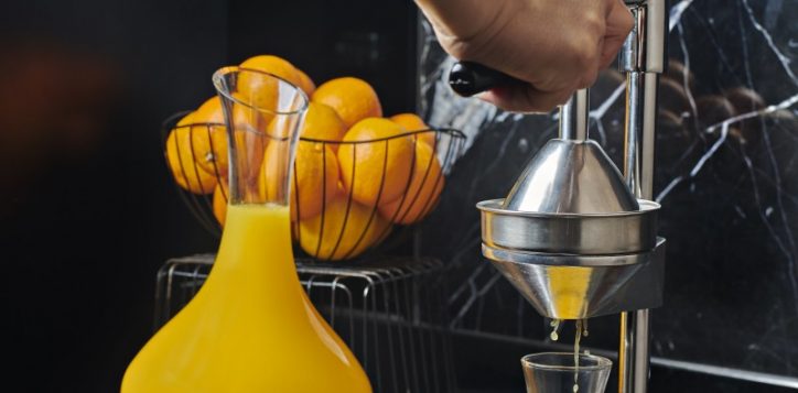 24-freshly-squeezed-orange-juice
