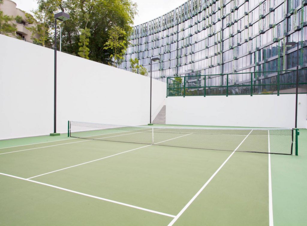 Novotel Singapore on Stevens Tennis Court
