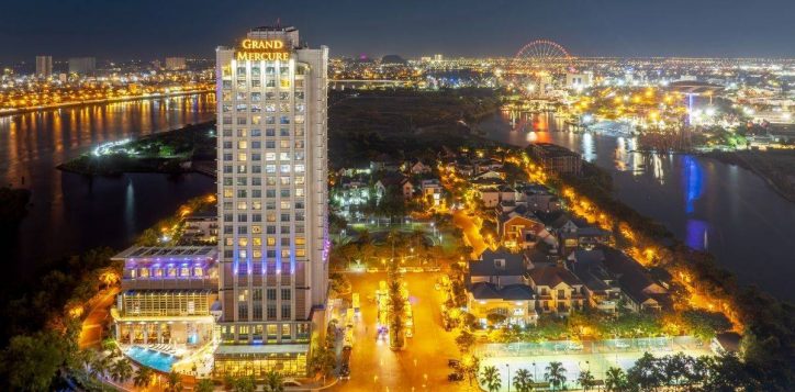 grand-mercure-da-na%cc%86%cc%83ng-khu-da%cc%89o-xanh-vo%cc%9bi-view-so%cc%82ng-han-tuye%cc%a3%cc%82t-de%cc%a3p