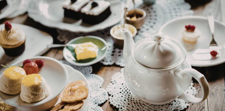 tra-chie%cc%82u-ta%cc%a3i-wonderlust-bakery-coffee