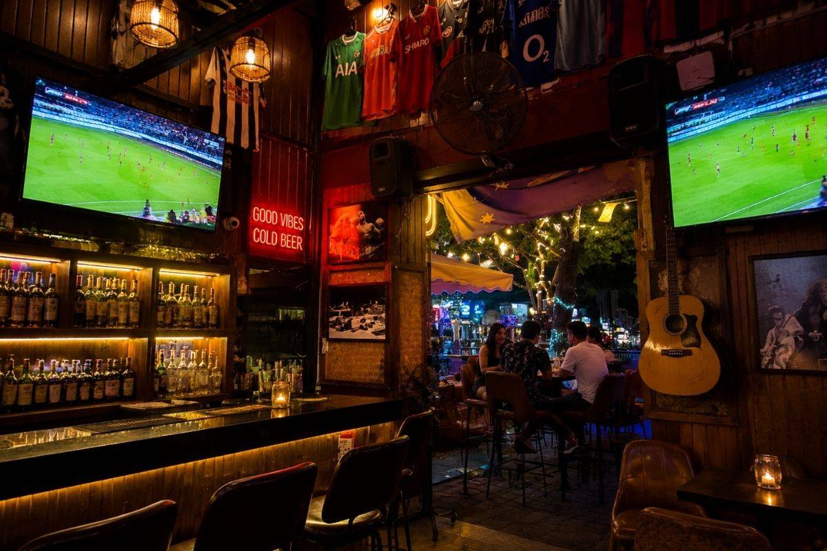 Cozy atmosphere inside Bamboo 2 Bar in Da Nang