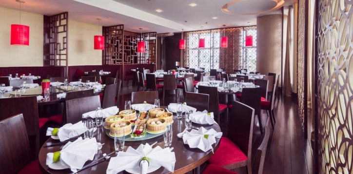 top-restaurants-near-my-khe-beach-2