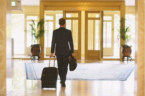 top-8-business-hotels-in-da-nang-with-convenient-locations-and-facilities