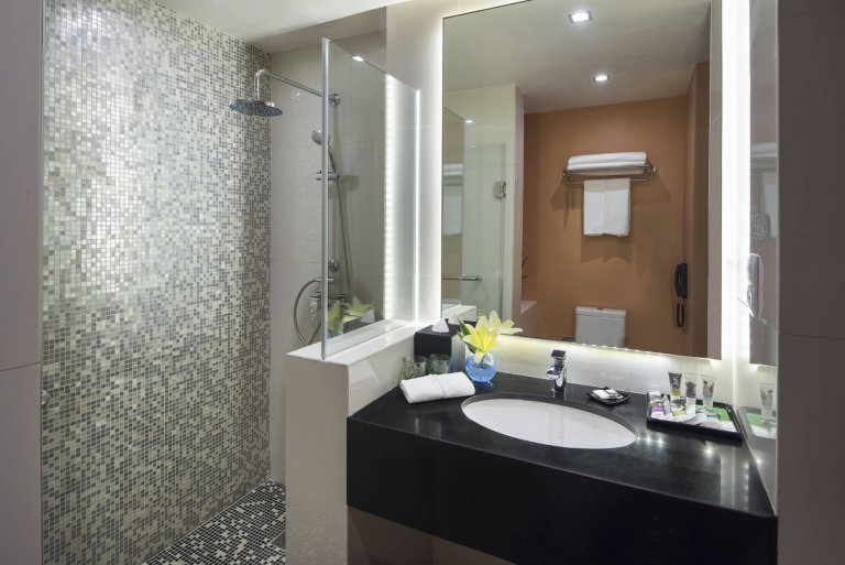 One Bedroom Apartment For Rent Yangon Mercure Yangon Kaba Aye