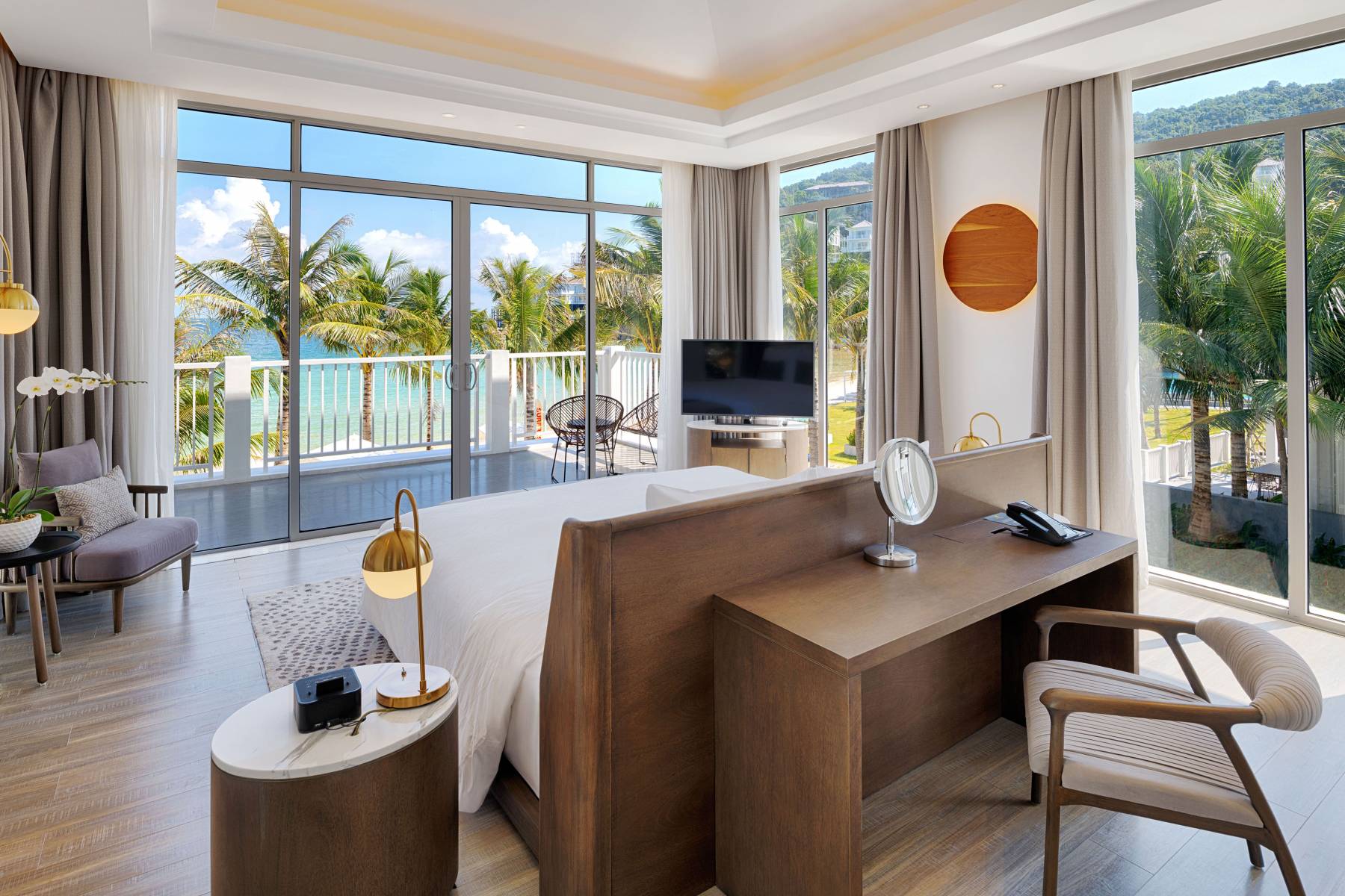 3-bedroom-beachfront-villa-with-private-pool