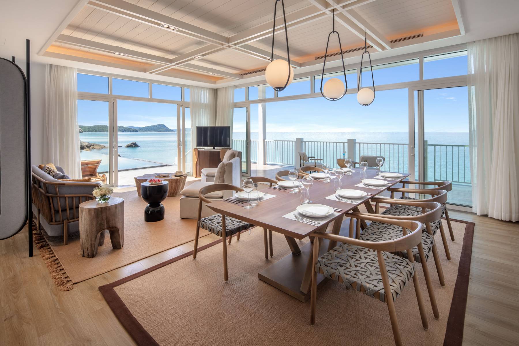 thanh-lich-cho-moi-dip