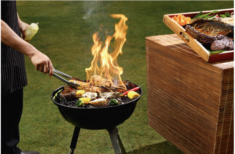 tet-surf-turf-buffet-night