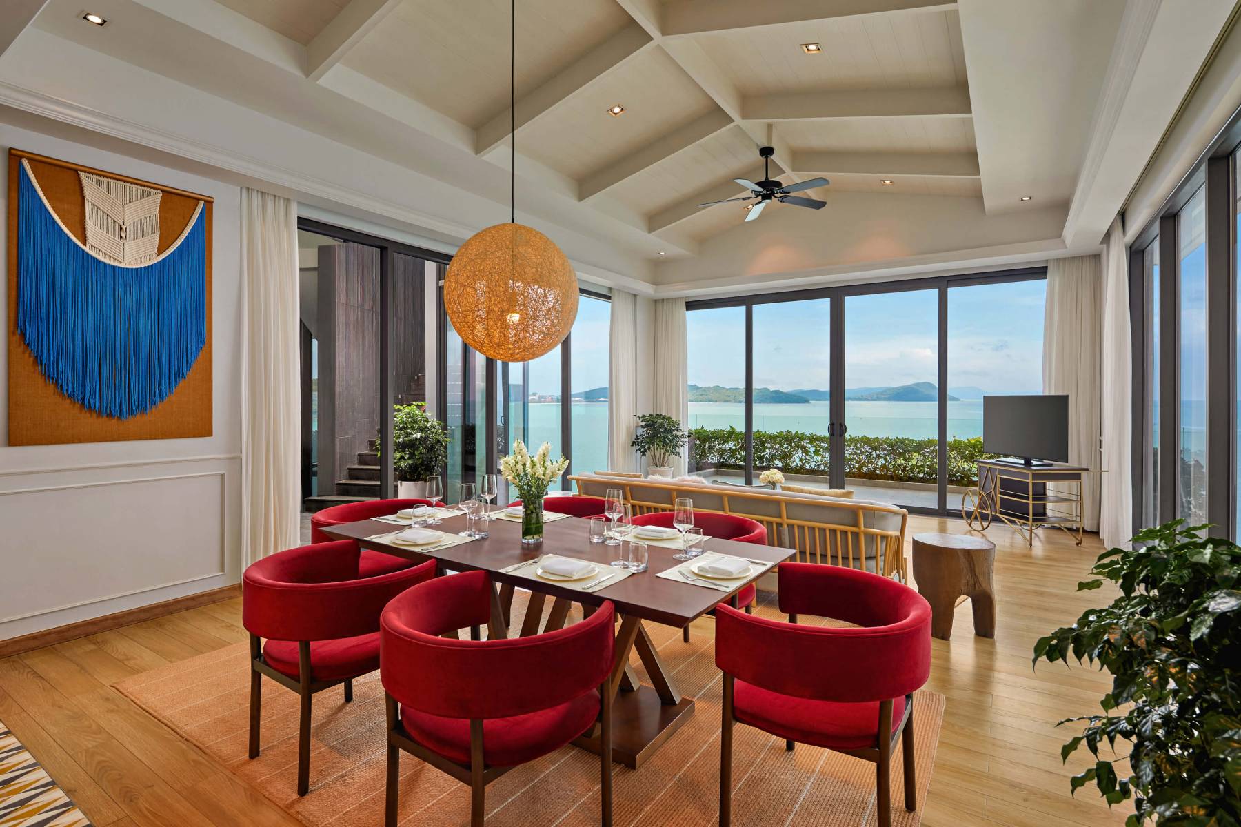 5-bedroom-presidential-retreat-pool-villa