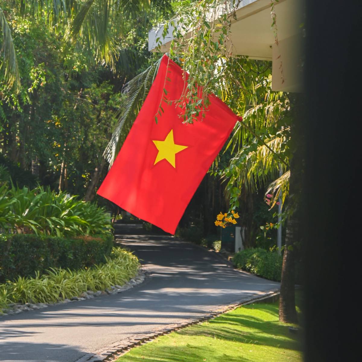 %e8%87%b4%e6%95%ac%e8%b6%8a%e5%8d%97%e9%ad%82-honor-vietnamese-spirit
