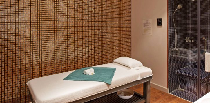 spa-massage-room-3